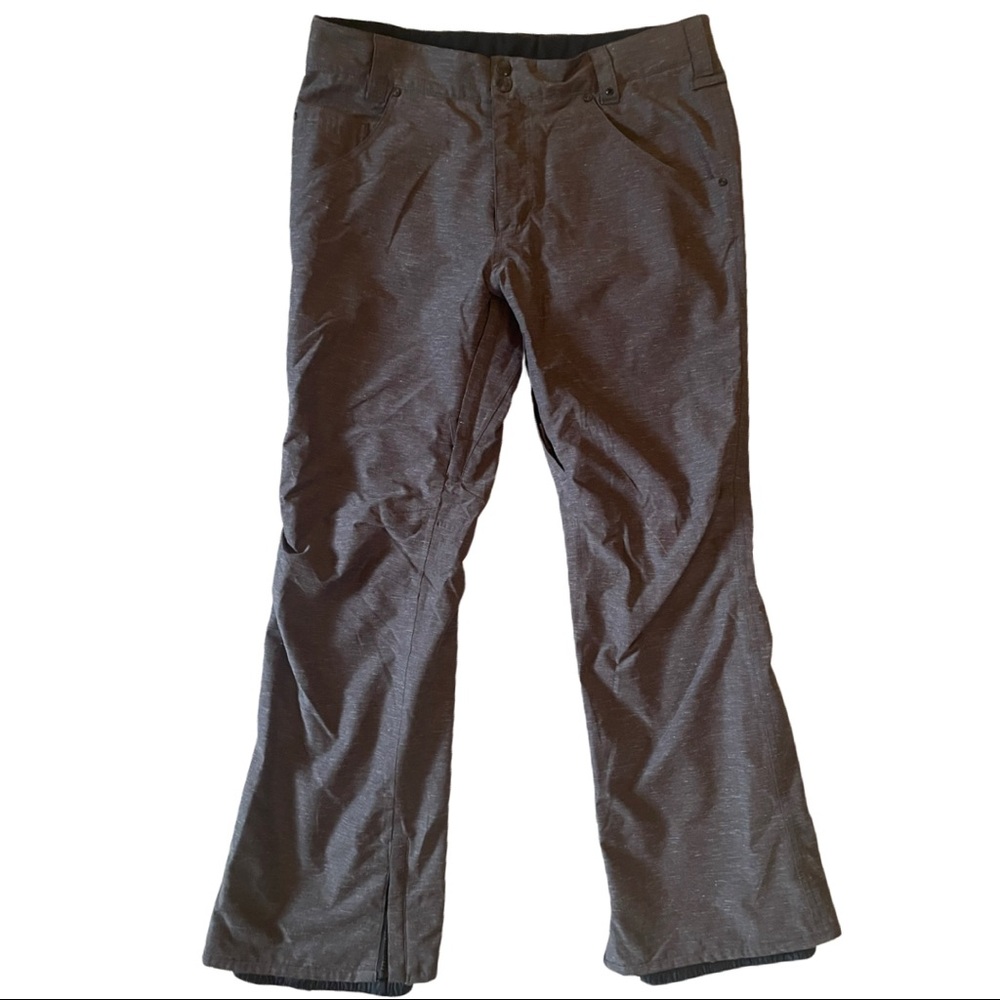 Snowpants - Picture 2 of 5